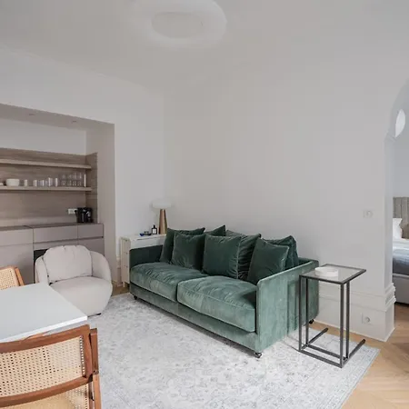 Chic & Stylish 1bd Champs Elysees Appartement *